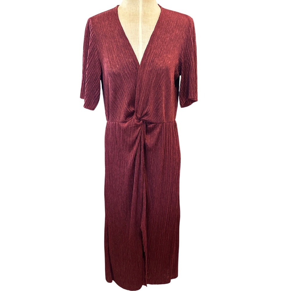 All in Favor Cabernet Red Plisse Pleated Twist Front Midi Dress NWT M
